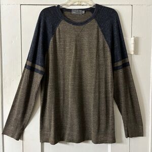 Vince Men’s Crewneck Long Sleeve Striped Arm T-Shirt